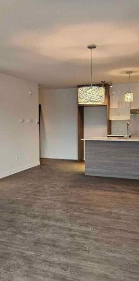 3 CH - 2 SDB - Laval - $2,200 /mo - Photo 1