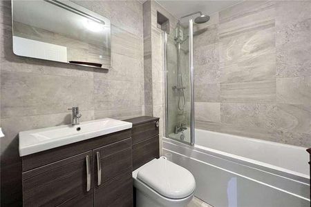 Old Coach Drive, High Wycombe, HP11 - Photo 5