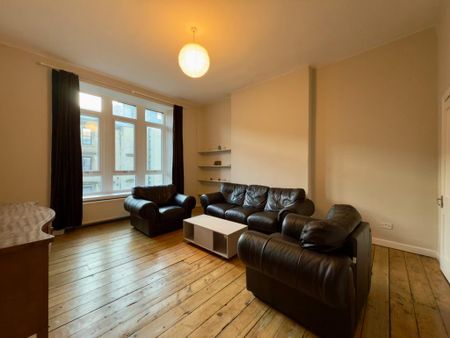 3 bedroom flat to rent - Photo 2