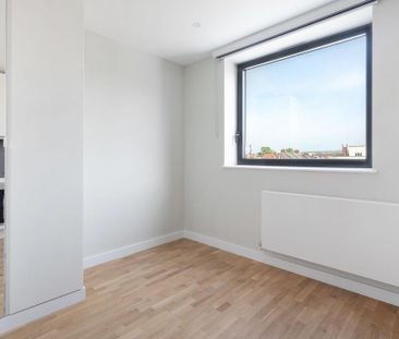 Studio to rent - Photo 6