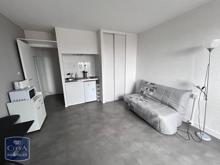 Location Appartement 1 pièce 20m² LE MANS 72000 - Photo 2