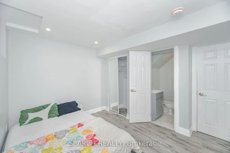 20 Delmonico Road #Basement - Photo 4