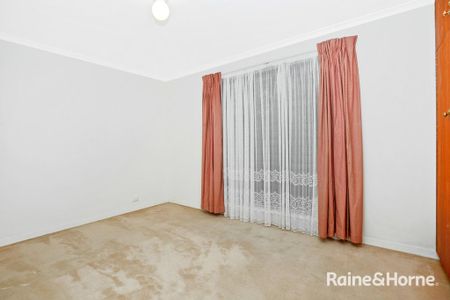 59 OAKRIDGE ROAD, Aberfoyle Park, SA 5159 - Photo 3