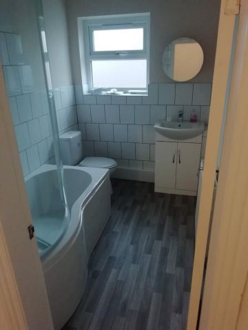 3 Bed Terraced House, South Grove, M13 - Photo 5