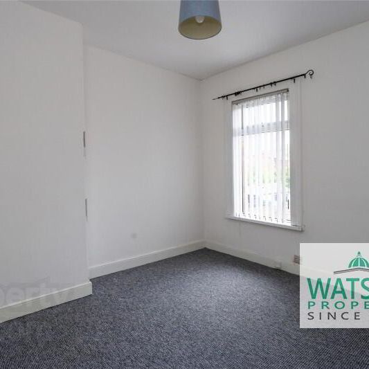 8 Wheatfield Crescent, BT147HS, Belfast - Photo 1