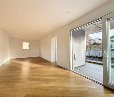 MAGNIFIQUE 4½ PIÈCES - Beaux espaces et balcon - Foto 5