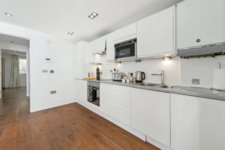 1 Bed, Apartment - Photo 3