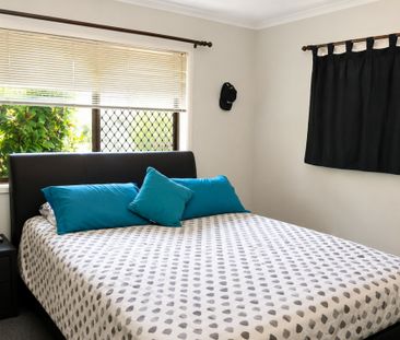 84 Roscommon Road, Boondall QLD, Belconnen - Photo 1
