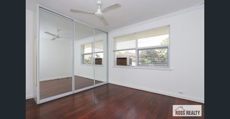 Spacious Family Home with Pool & Outdoor Entertaining! - Photo 4