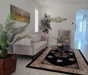 For Lease - 10 Angela Crescent, Niagara-on-the-Lake, Ontario - Photo 1