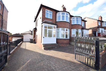 123, Montagu Avenue, Oakwood, Leeds, LS8 2RL - Photo 2