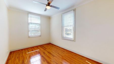 3/142 Young Street, Carrington NSW 2294 - Photo 3