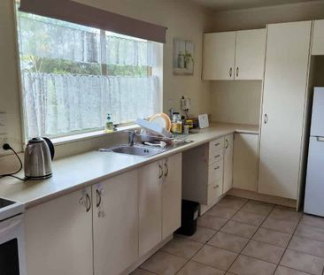 RANUI TOWNHOUSE - Photo 1