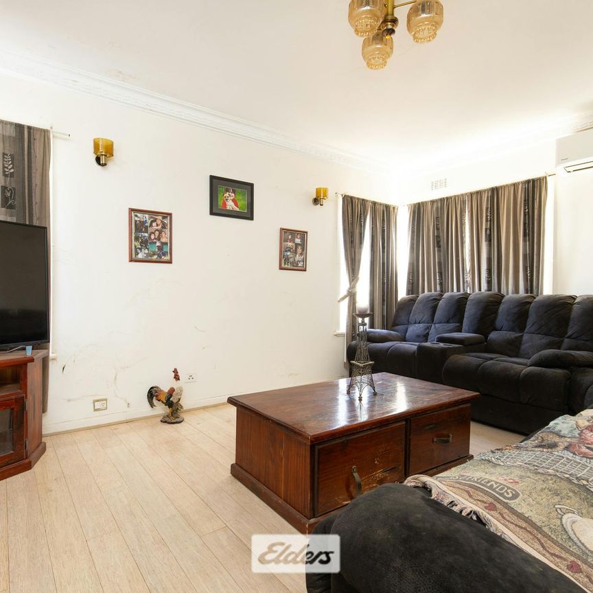 5 Ritchie Street, 3490, Ouyen Vic - Photo 1