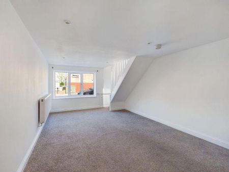 2 bedroom terraced house to rent - Photo 3