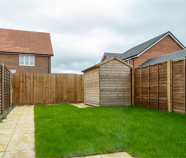 3 bedroom semi-detached house to rent - Photo 4