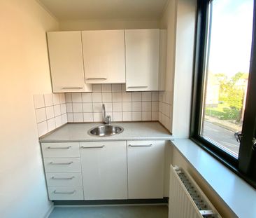 Indbydende lejlighed med hyggelig atmosfære i Odense C - Photo 3