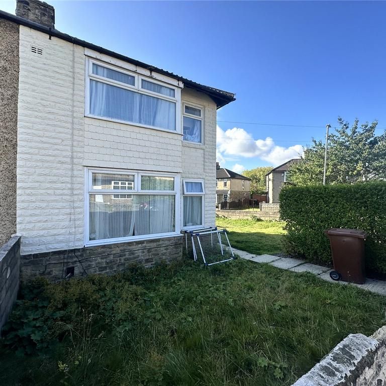 3 bedroom semi-detached house to rent - Photo 1