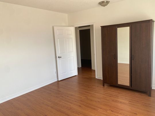 For Lease - 2890 Lake Shore Boulevard Unit# Apt. 3, Toronto, Ontario - Photo 1