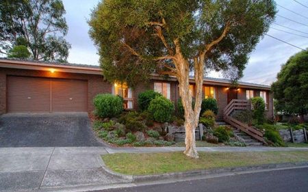 8 Cantala Drive, DONCASTER - Photo 2