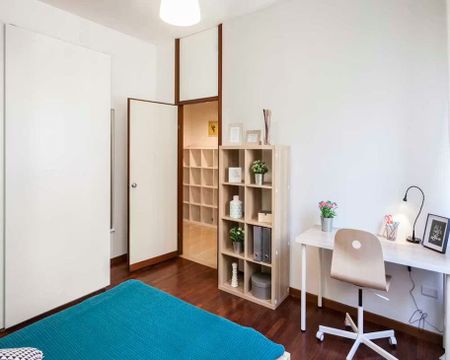 Via Giuseppe Frua, Milan, Lombardy 20146 - Photo 3