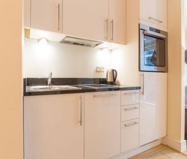 Studio to rent - Photo 6