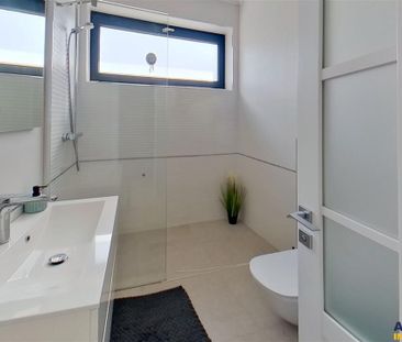 EXPLOREAZA 3D! Nobiliara proprietate, in vila, cu 50 mp gradina, Tract - Photo 5