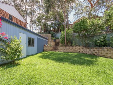 Beautiful Family Haven in Leafy Kirrawee - Photo 4