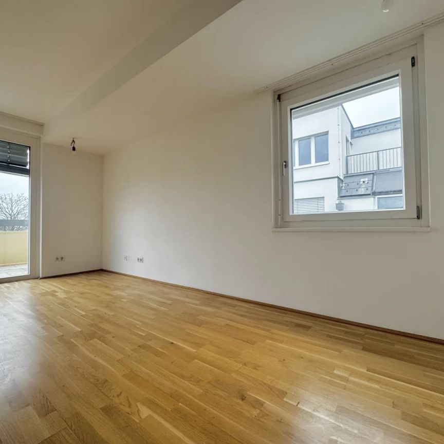 Perfekt geschnittene 2-Zimmer-Terrassenwohnung in ruhiger Innenhoflage - Foto 1
