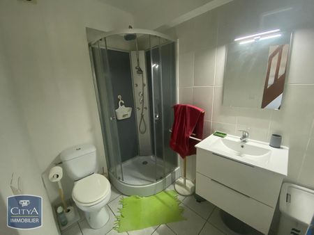 Location Appartement 2 pièces ST DENIS 97400 - Photo 4