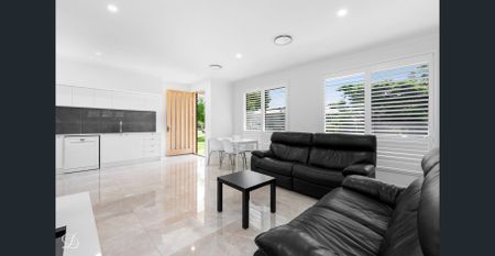 Modern Near New Home - Fully Furnished - Photo 4