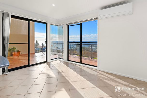 Ocean Views & CafE Lifestyle - The Perfect Coastal Rental - Photo 1