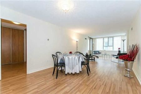 For Lease - 45 Carlton Street Unit# 514, Toronto, Ontario - Photo 2
