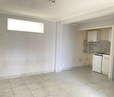 Location Appartement 1 pièce 24m² VILLEBON SUR YVETTE 91140 - Photo 1