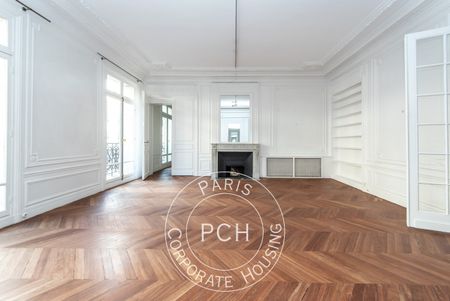 Tout savoir sur cet appartement dans le quartier Porte Dauphine, à Paris 16ème - Photo 3