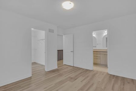 For Lease - 116 Pearen Lane, Barrie, Ontario - Photo 3