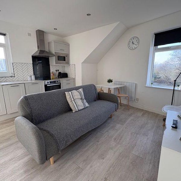 1 bedroom apartment to rent - Photo 1