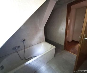 Charmante 3-Zimmer-Dachgeschosswohnung nahe der Altstadt - Foto 4