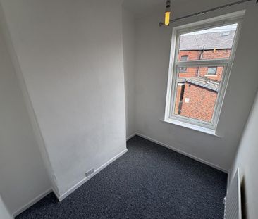 4 bedroom terraced house to rent - Photo 4