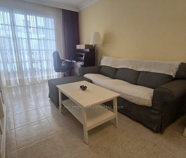 Bonito piso de dos dormitorios en zona tranquila y con plaza de par... - Photo 1