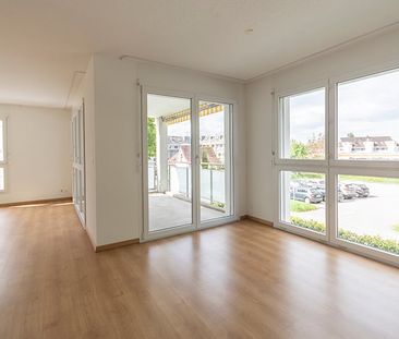 Groszügige 3.5 Zimmerwohnung in Wetzikon - Photo 3