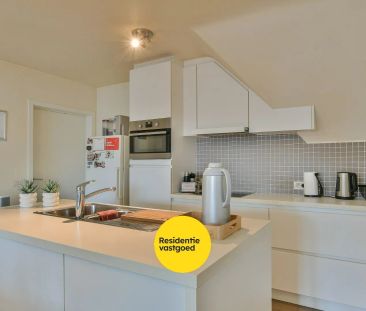 Recent appartement met 3 slaapkamers in het centrum van Eernegem - Photo 5