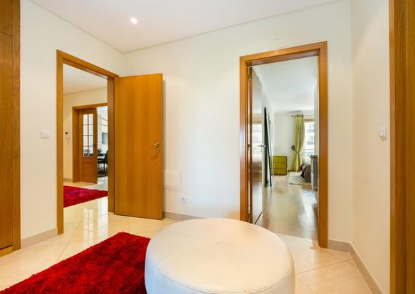 3 Bedroom Apartment with a view, Telheiras, Lisboa