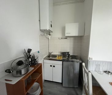 Location Appartement 1 pièce Meublé 22m² ANGERS 49000 - Photo 1