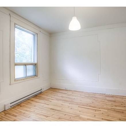 Spacious and bright 5-plex in Villeray for $2675/month - Photo 3