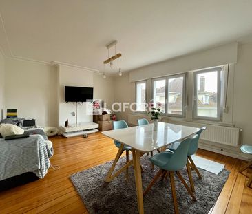 Apartment - Photo 2