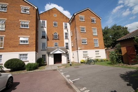 1 Bed Flat, Moriatry Close, N7 - Photo 5