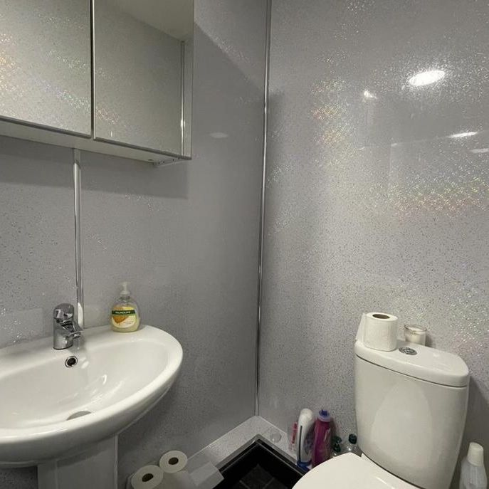 3 bedroom flat to rent - Photo 1