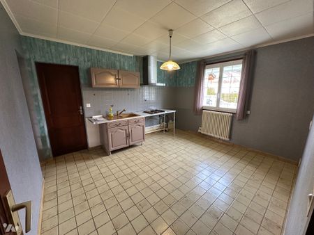 Une maison située sur GRANDVILLIERS même - Photo 4