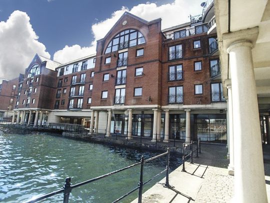 Blake Court, Atlantic Wharf - Photo 1